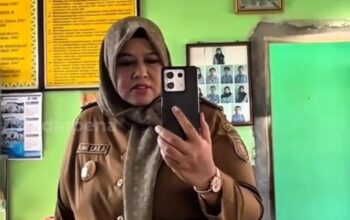 Wabup Pringsewu Tegur Kepsek Mangkir 3 Bulan: Fakta Mengejutkan yang Terbongkar