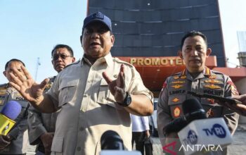 Prabowo Perintahkan Kenaikan Pangkat: 7 Fakta dan Jawaban DPR 17+8