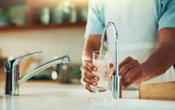 Air Mineral untuk Kesehatan Jantung: Apa Bedanya dengan Air Putih Biasa?