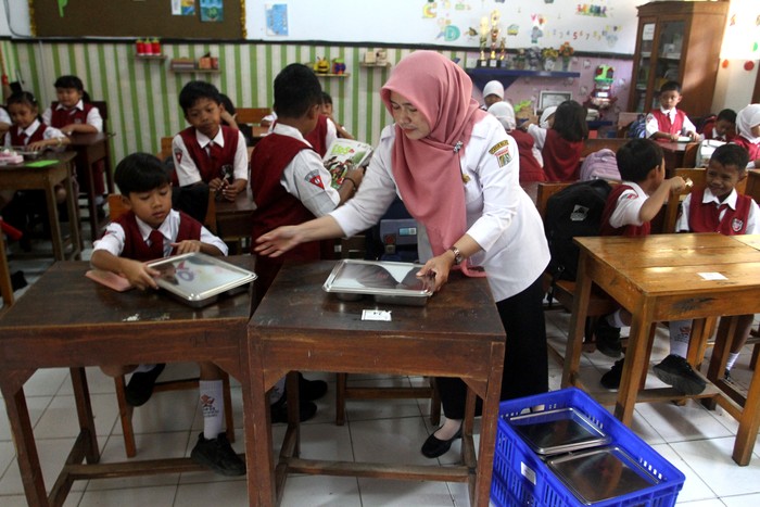 Guru Penanggung Jawab MBG, P2G Bongkar Dugaan BGN Lepas Tangan