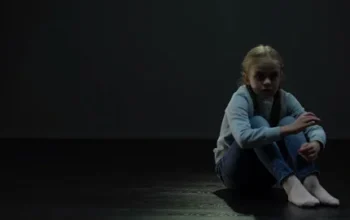 Kasus Menghebohkan: Gangguan Jiwa Akibat Menonton Film Horor di Sekolah